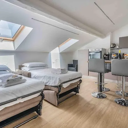 Heated Hydromassage Pool Station1' View Lejlighed Milano